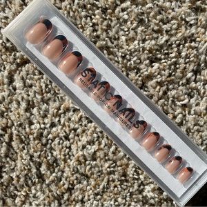 TORTOISE SHELL FRENCH MANI - ROUND - full set press-on nails by Static Nails